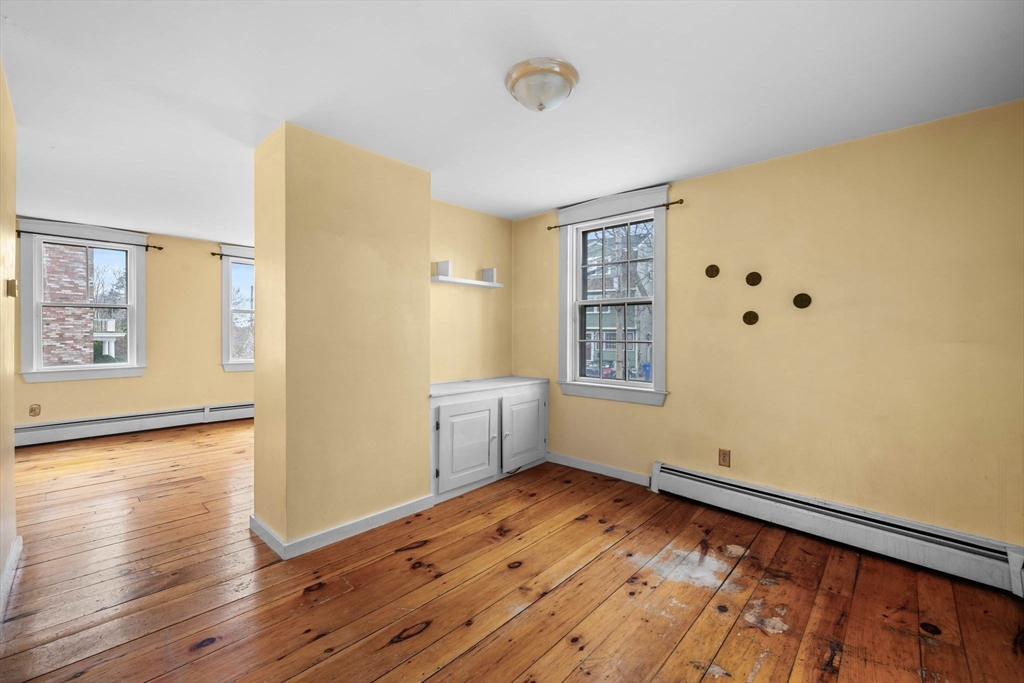 54 Rowland Street Marblehead, MA 01945 - Photo 12 of 33