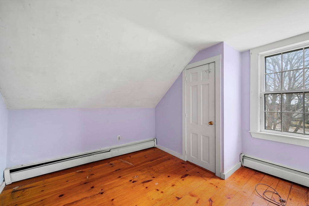 54 Rowland Street Marblehead, MA 01945 - Photo 19 of 33