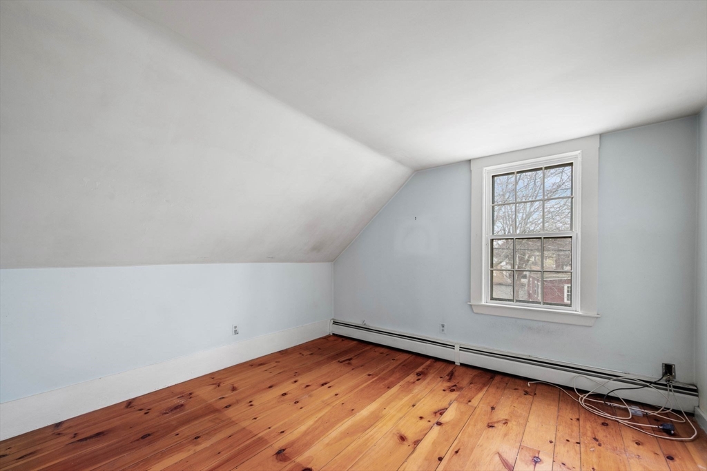 54 Rowland Street Marblehead, MA 01945 - Photo 23 of 33