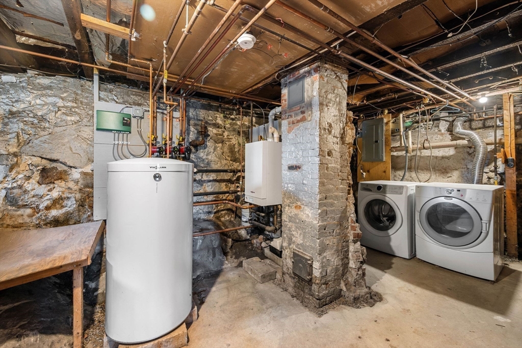 54 Rowland Street Marblehead, MA 01945 - Photo 30 of 33