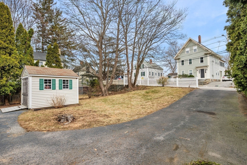 54 Rowland Street Marblehead, MA 01945 - Photo 31 of 33