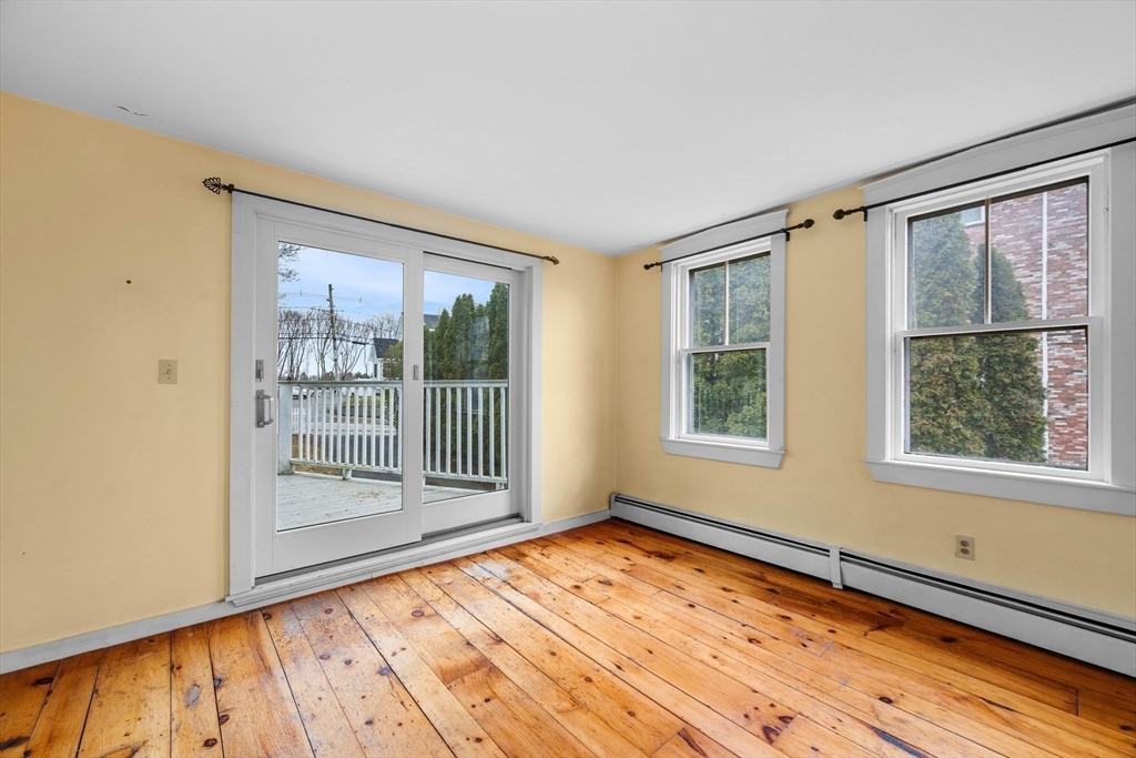 54 Rowland Street Marblehead, MA 01945 - Photo 10 of 33