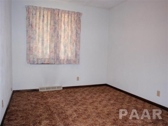 2800 South Zessin Road Trivoli, IL 61569 - Photo 6 of 15