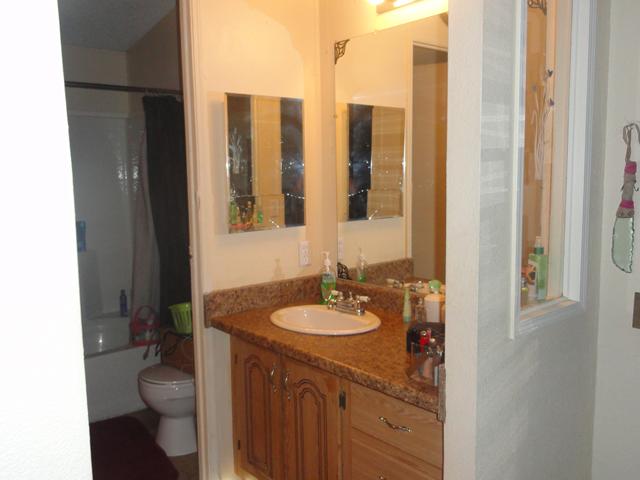 1638 Calavo Road, Unit 46 Fallbrook, CA 92028 - Photo 9 of 11