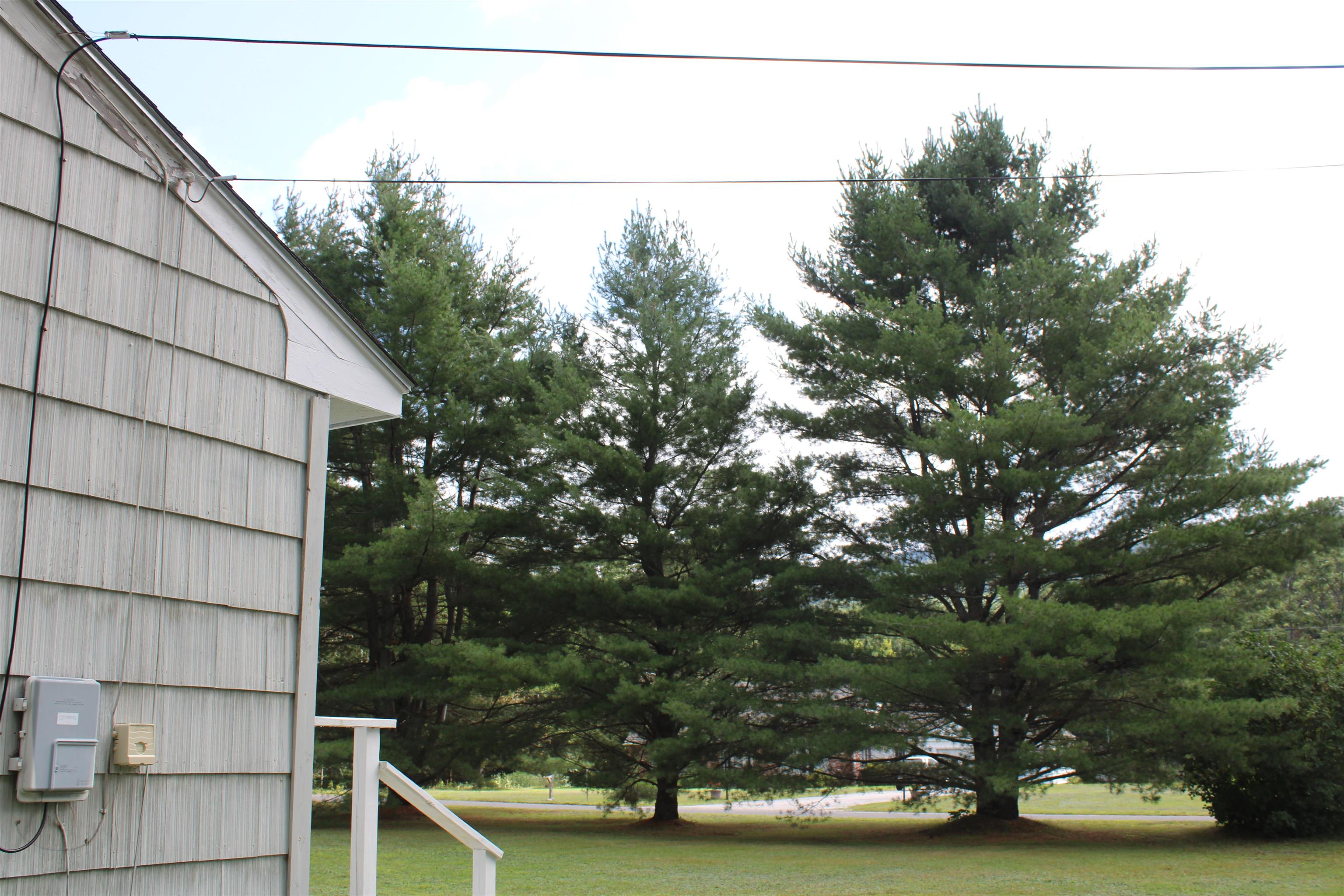 189 Parker Road Carroll, NH 03598 - Photo 31 of 32 Gallery Image 31