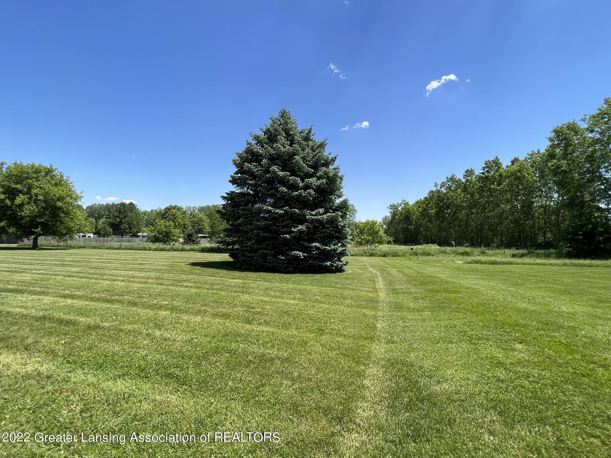 824 Tyrrell Road Bancroft, MI 48414 - Photo 32 of 38 IMG_3566