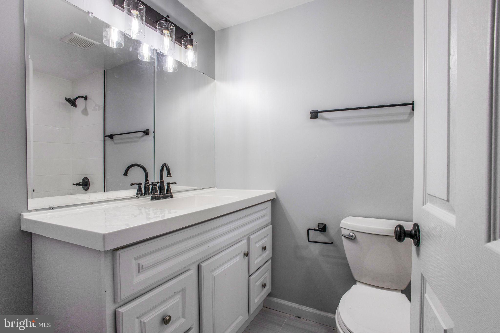 9063 Flamepool Way Columbia, MD 21045 - Photo 13 of 19 Upstairs Bathroom