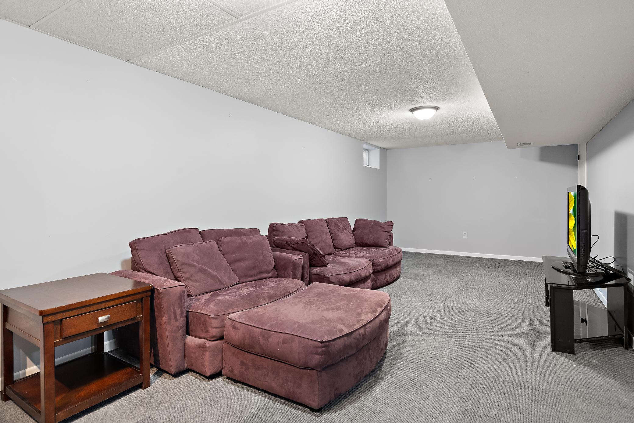 7493 Berkshire Way Maple Grove, MN 55311 - Photo 25 of 52