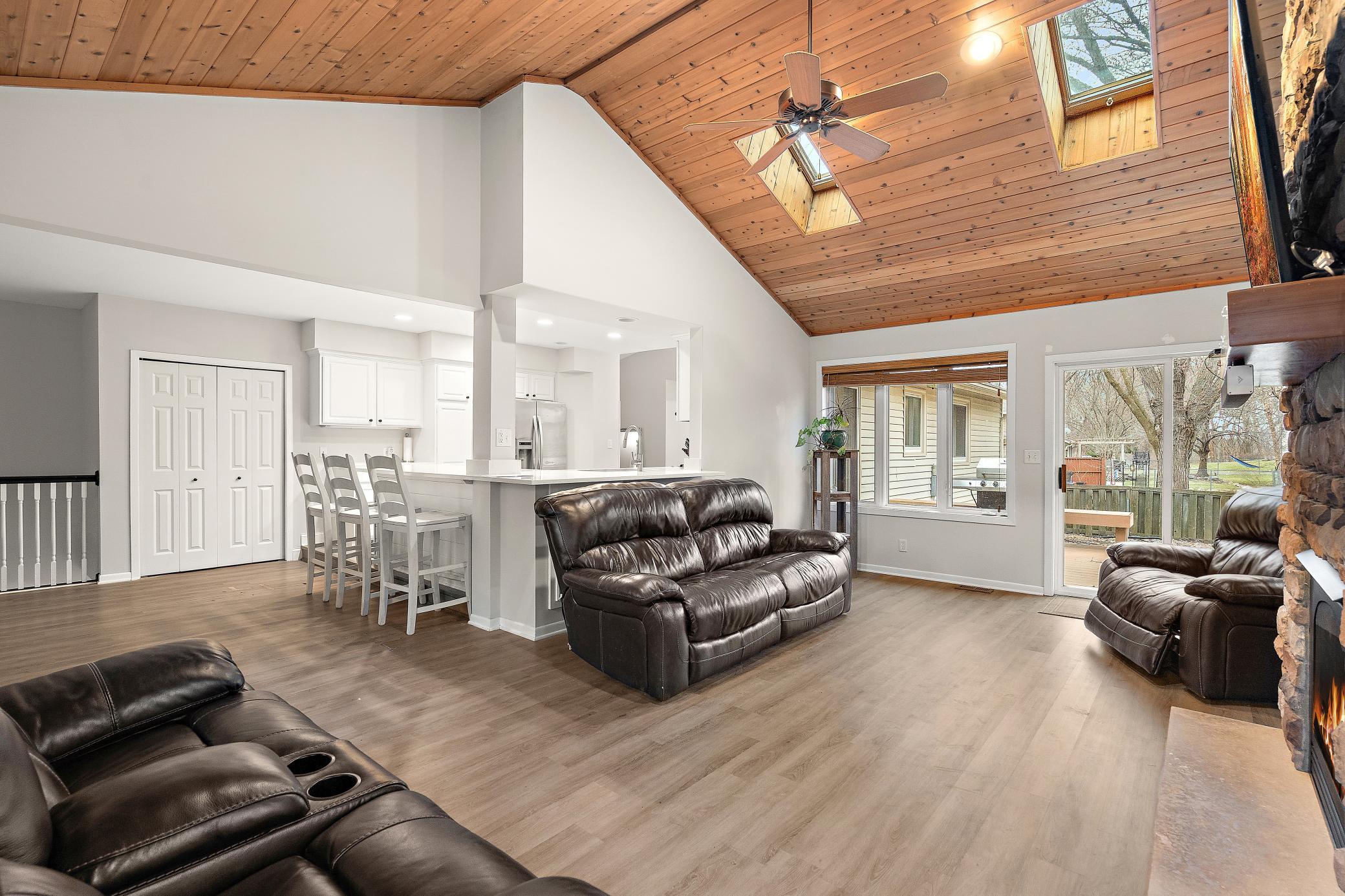 7493 Berkshire Way Maple Grove, MN 55311 - Photo 10 of 52