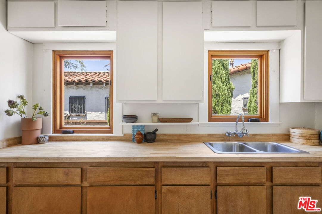3865 Brunswick Avenue Los Angeles, CA 90039 - Photo 15 of 44 a kitchen with a sink and a window