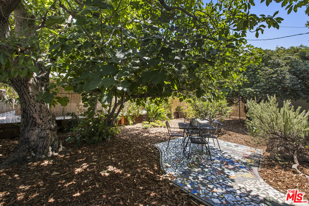 3865 Brunswick Avenue Los Angeles, CA 90039 - Photo 43 of 44 a view of a bench in a garden