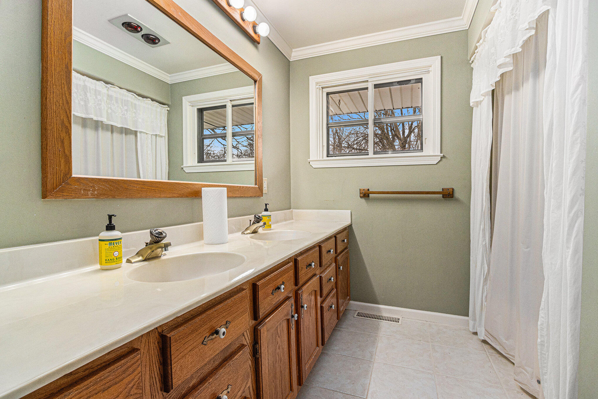 17331 Moorepark Road Three Rivers, MI 49093 - Photo 21 of 44 031_17331moorepark_25