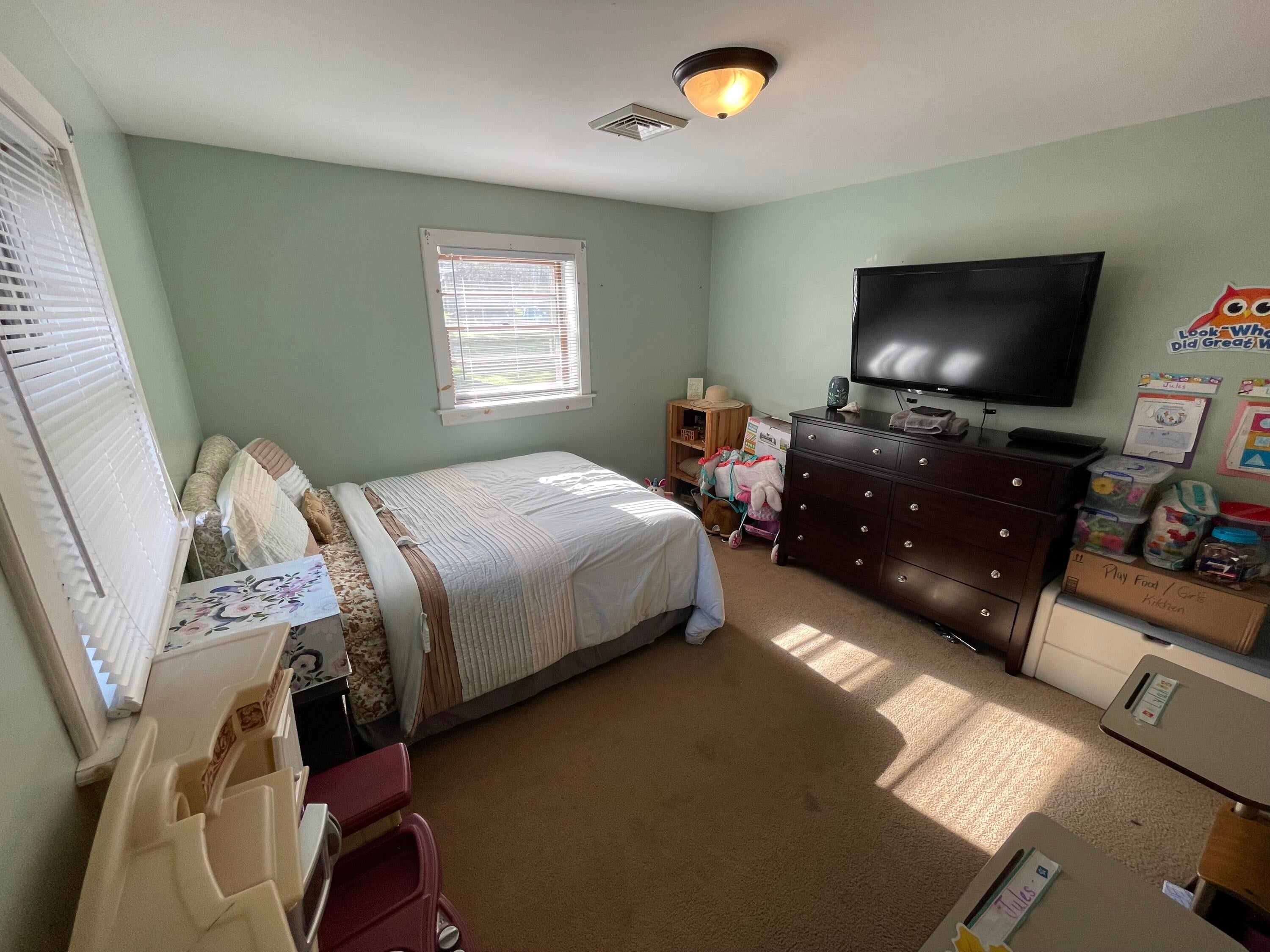 193 Dickson Road Caldwell, WV 24925 - Photo 19 of 30 Gallery Image 19
