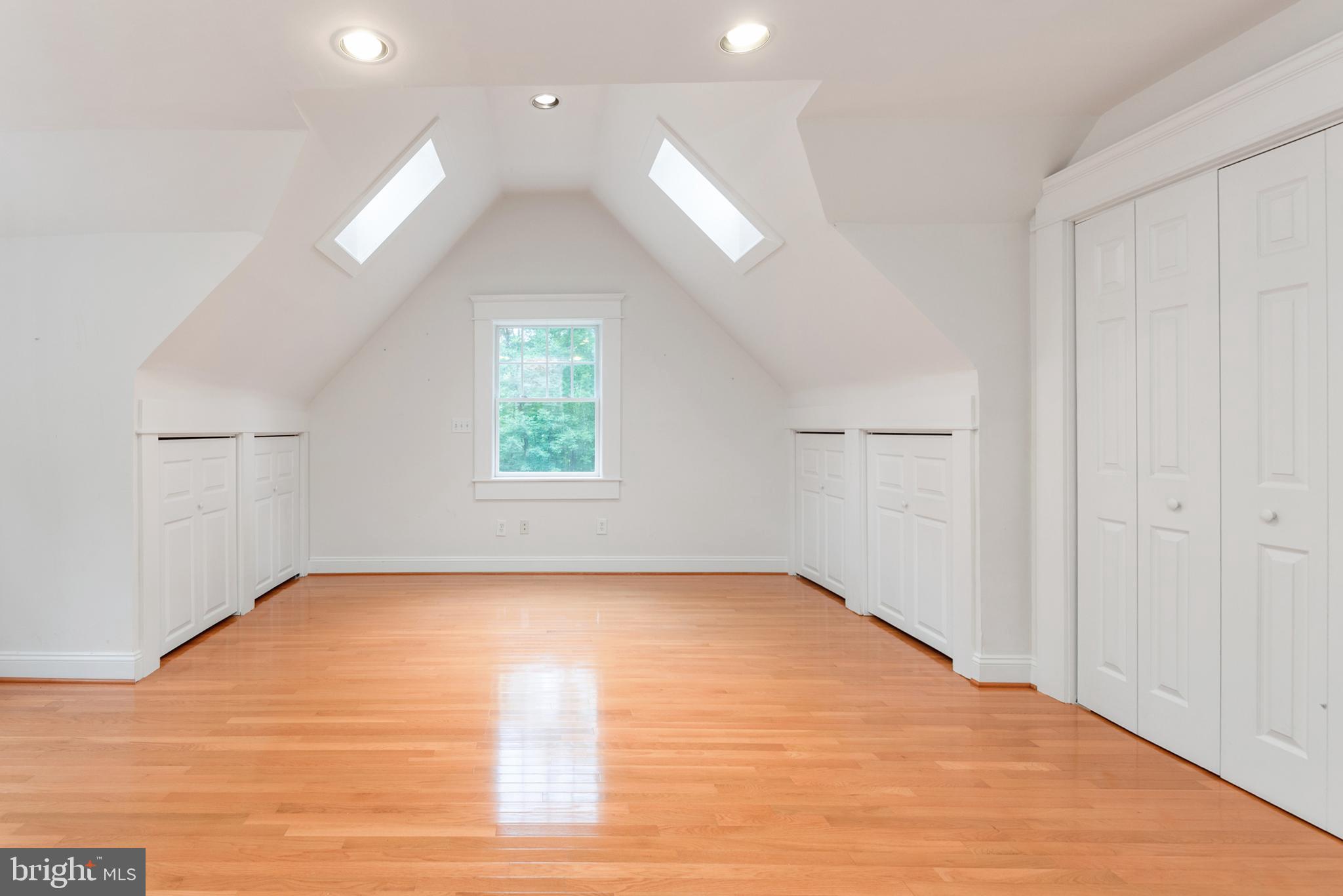 16 Winning Colors Road Stafford, VA 22556 - Photo 27 of 80 Upper large bedroom