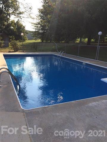 4800 Johnson Bridge Road Hickory, NC 28602 - Photo 24 of 28 Gallery Image 24