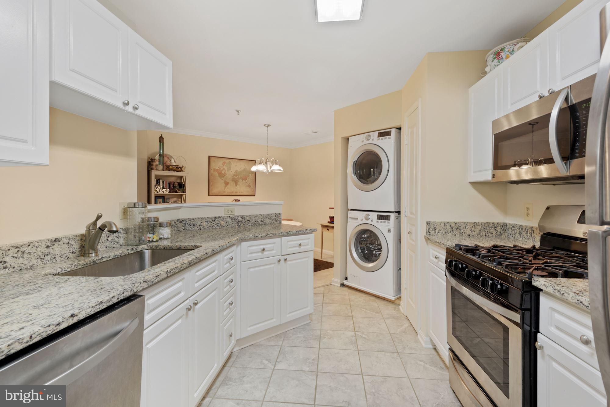 5575 Seminary Road, Unit 116 Falls Church, VA 22041 - Photo 3 of 24