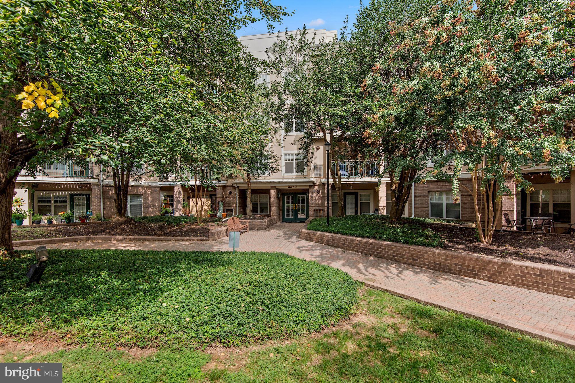 5575 Seminary Road, Unit 116 Falls Church, VA 22041 - Photo 22 of 24