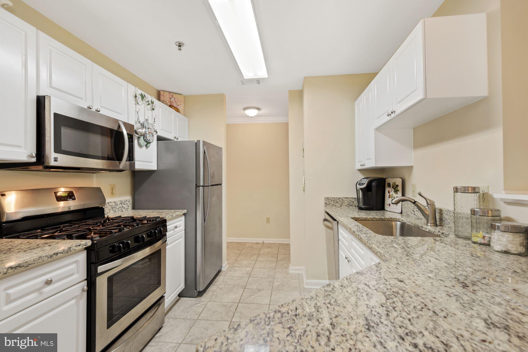 5575 Seminary Road, Unit 116 Falls Church, VA 22041 - Photo 4 of 24