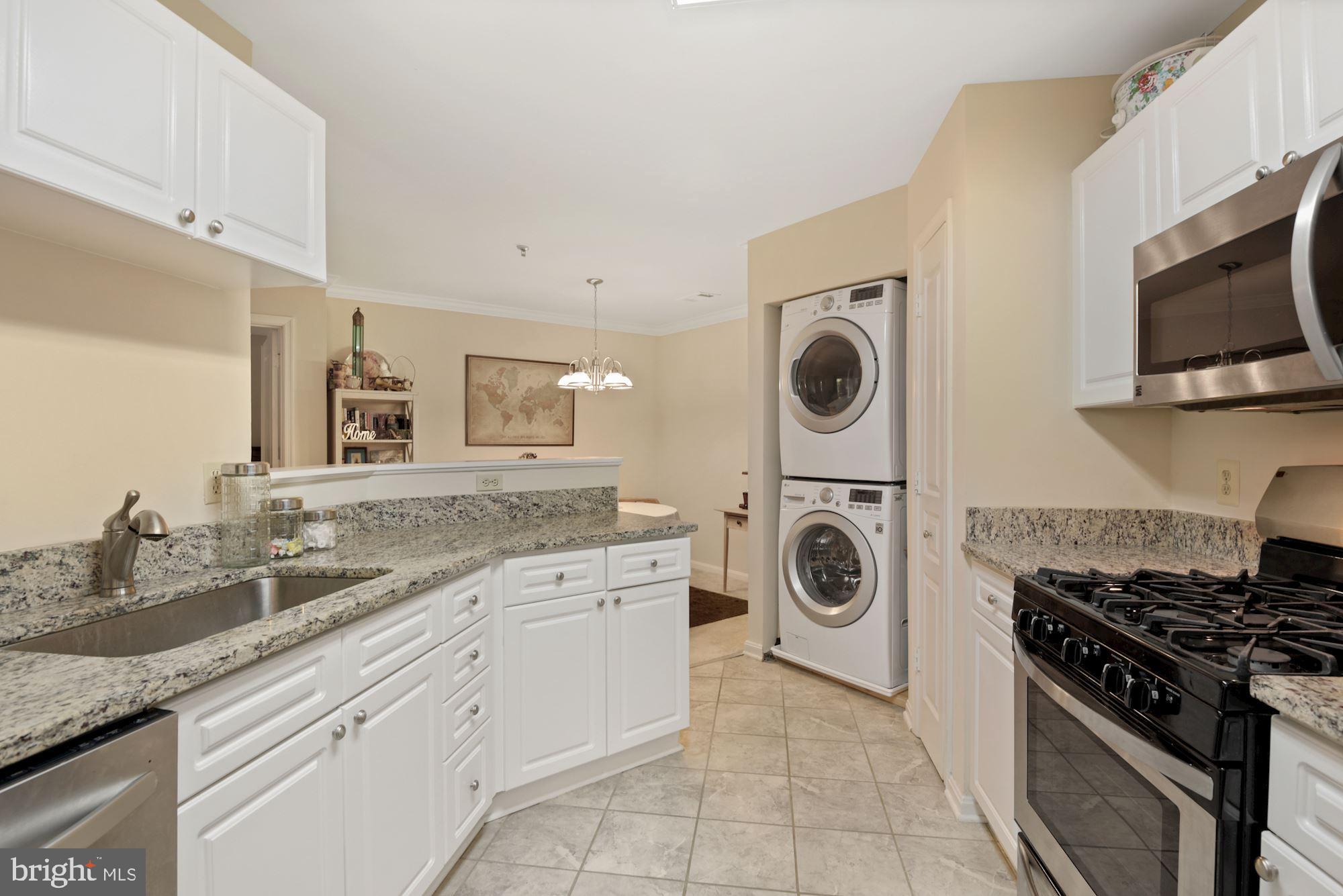 5575 Seminary Road, Unit 116 Falls Church, VA 22041 - Photo 5 of 24