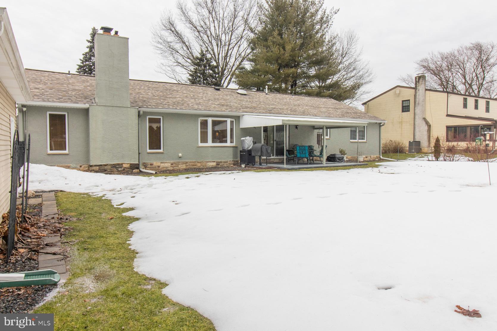 913 Herman Road Horsham, PA 19044 - Photo 41 of 55 Backyard with covered patio