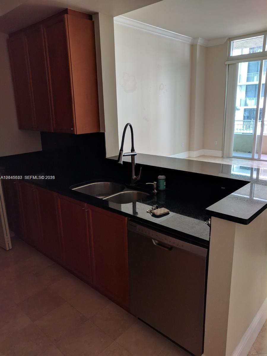 99 Southeast Mizner Boulevard, Unit 537 Boca Raton, FL 33432 - Photo 4 of 6