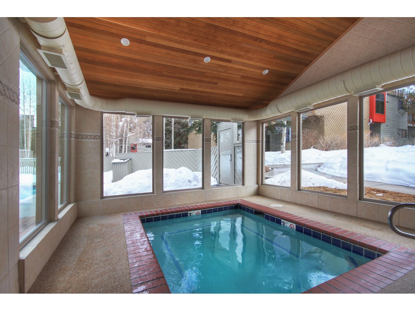 1977 Soda Ridge Road, Unit 1188 Keystone, CO 80435 - Photo 27 of 34 Indoor hot tub for year-round use