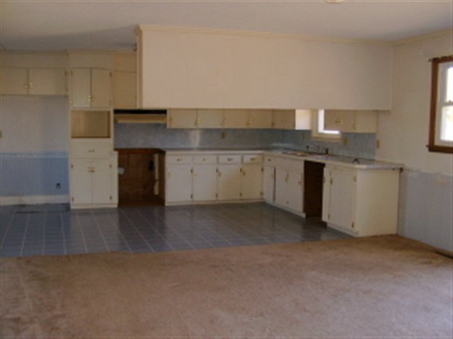406 Griffin Road Belton, SC 29627 - Photo 4 of 20