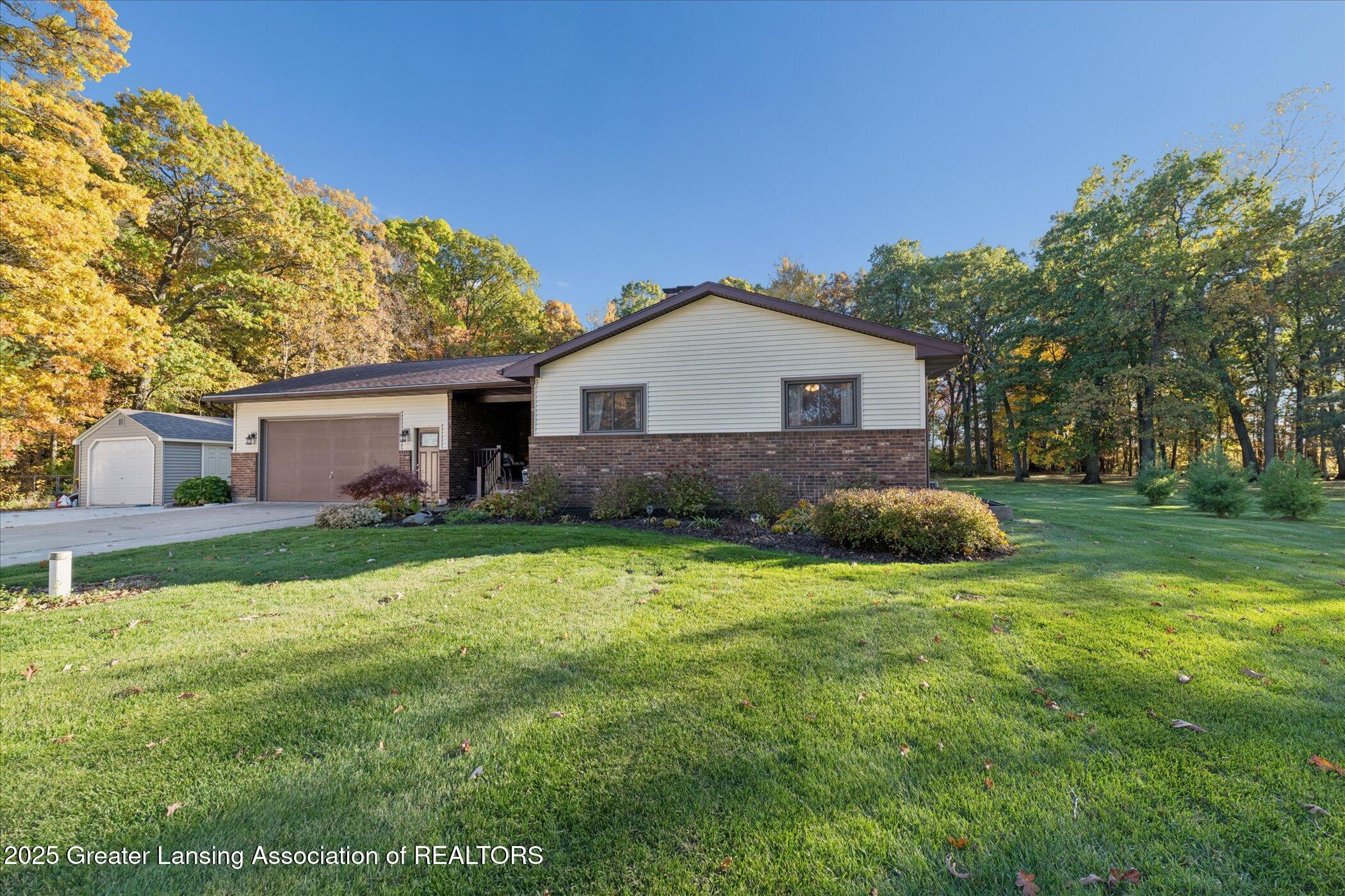 3006 East Stoll Road Lansing, MI 48906 - Photo 4 of 49 04-3006-E-Stoll-Rd-Lansing-WindowStill-P