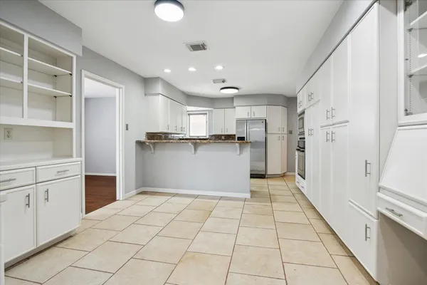 $3,498 | 1444 West 43rd Street, Houston, TX 77018