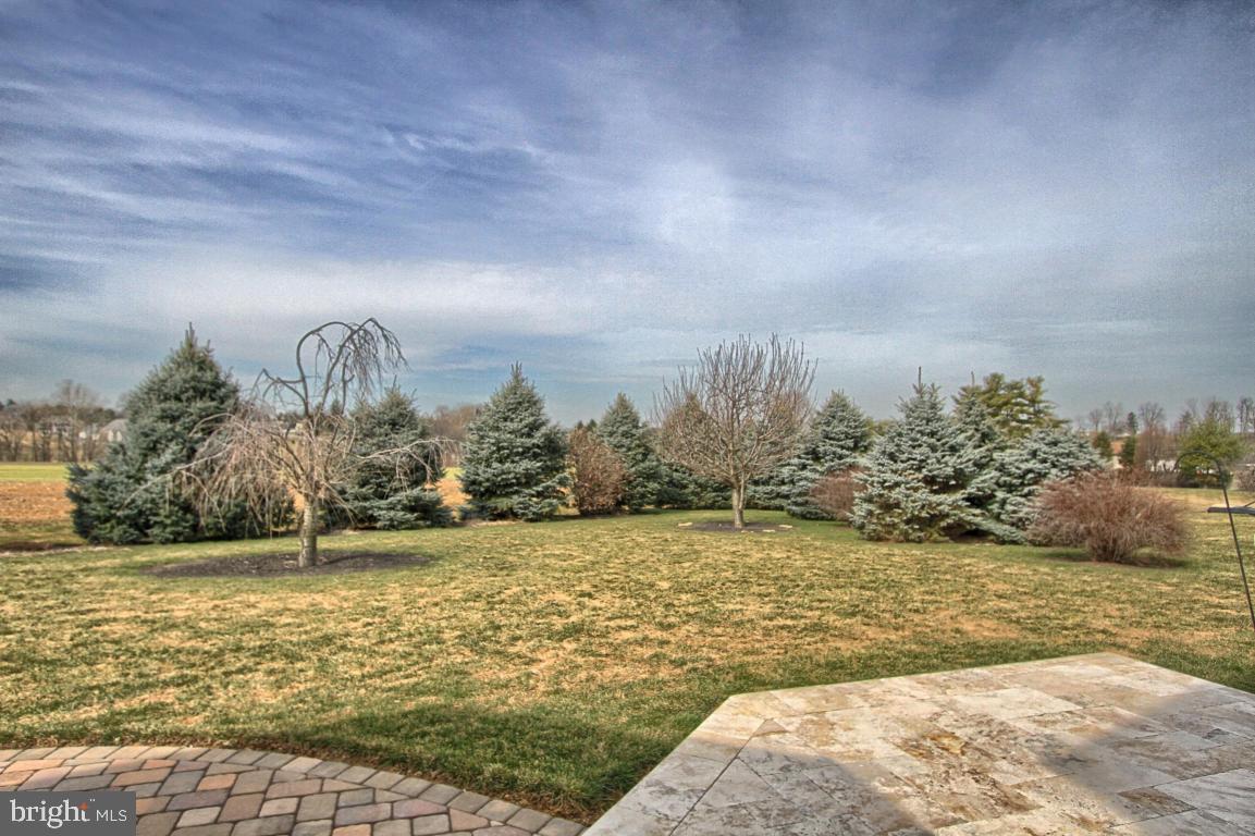 2255 Porter Way Lancaster, PA 17601 - Photo 34 of 37