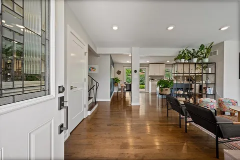 $949,000 | 2932 Central Avenue, Wilmette, IL 60091