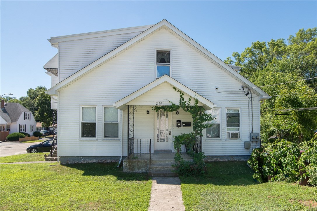 279 Morin Street Woonsocket, RI 02895 - Photo 1 of 15 Gallery Image 1