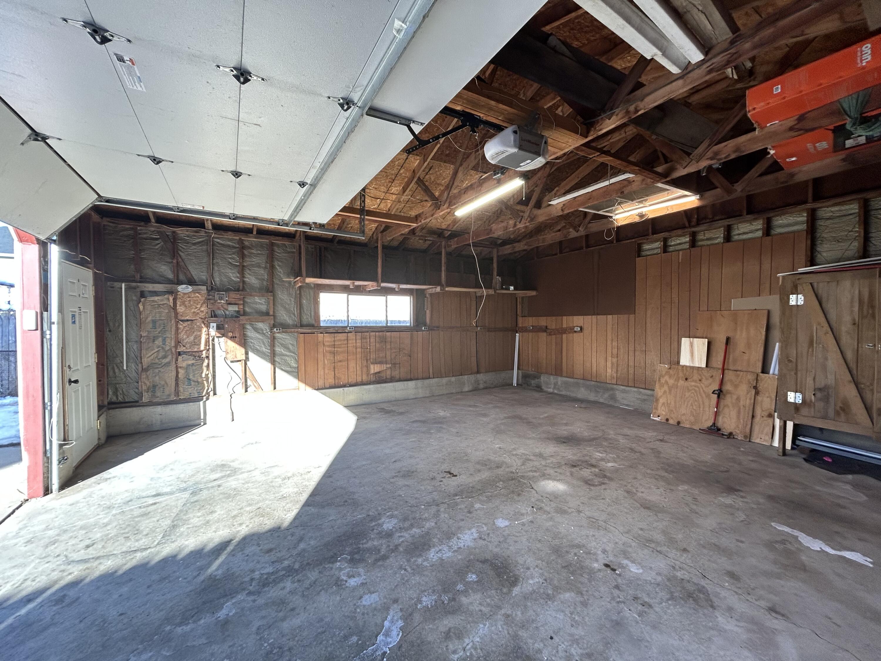 1717 Edgewood Avenue Racine, WI 53404 - Photo 21 of 22 garage