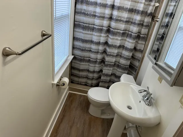 $173,000 | 1717 Edgewood Avenue, Racine, WI 53404