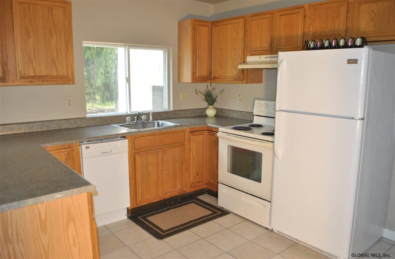 19 Marjorie Road Colonie, NY 12205 - Photo 9 of 24 Photo 9