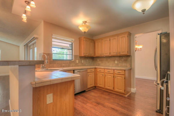 4705 Riverside Road Melbourne, FL 32935 - Photo 8 of 28 Photo 8