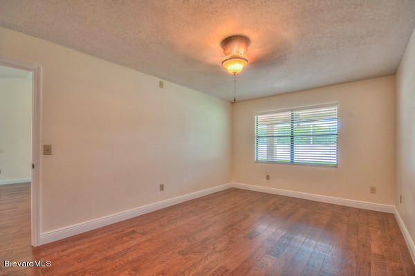 4705 Riverside Road Melbourne, FL 32935 - Photo 10 of 28 Photo 10