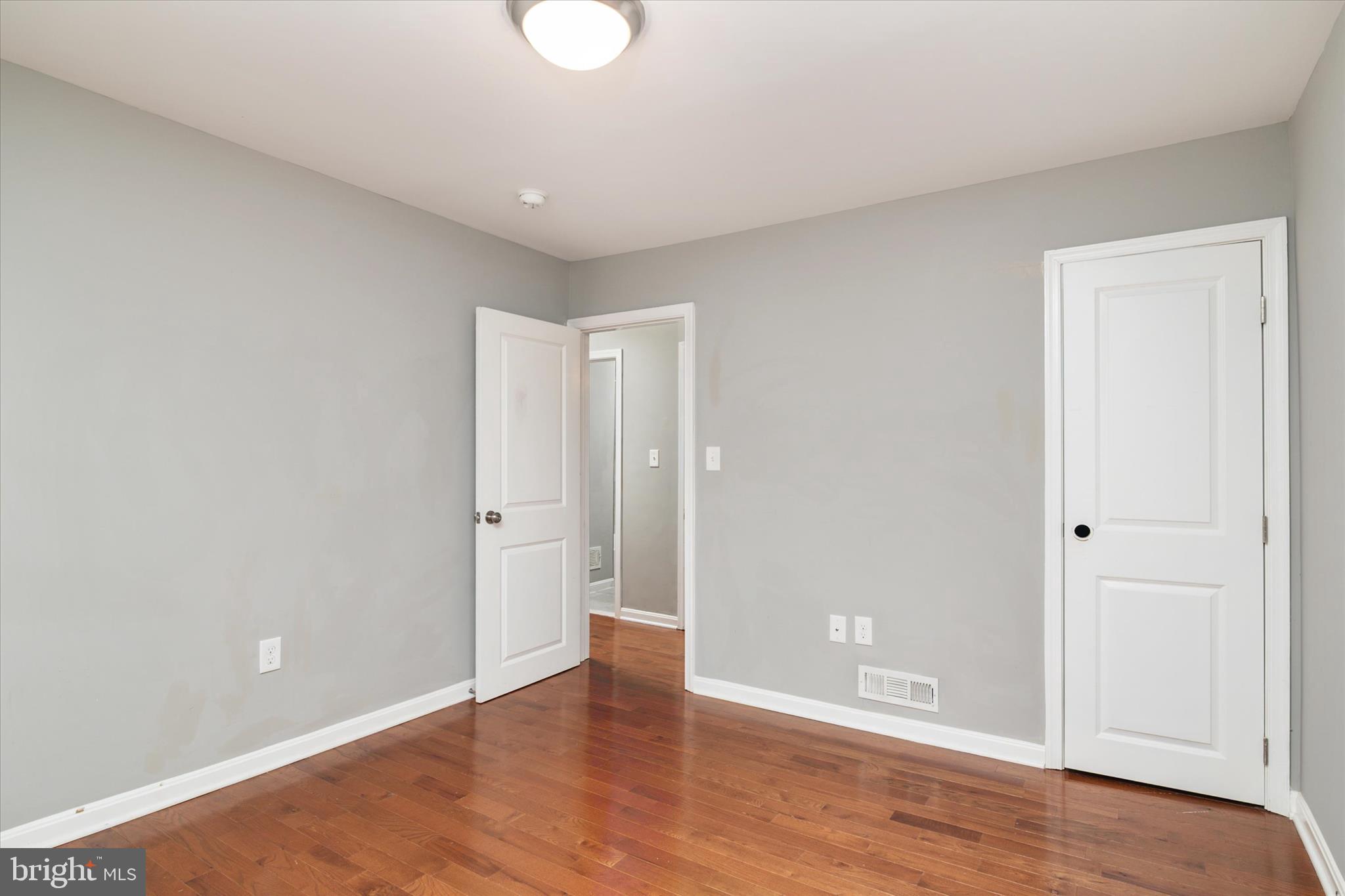 5719 Redmond Street Baltimore, MD 21225 - Photo 12 of 26