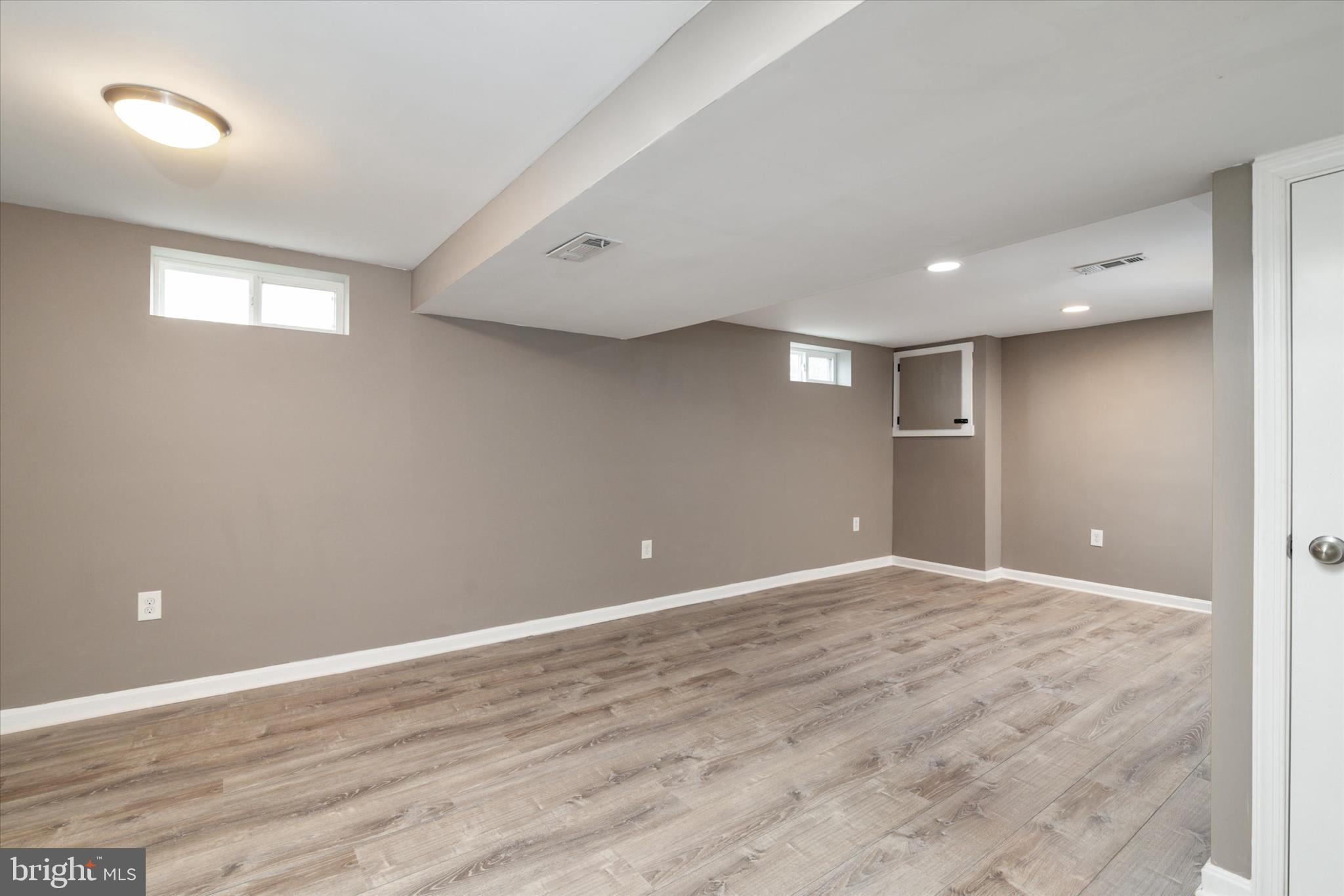 5719 Redmond Street Baltimore, MD 21225 - Photo 21 of 26