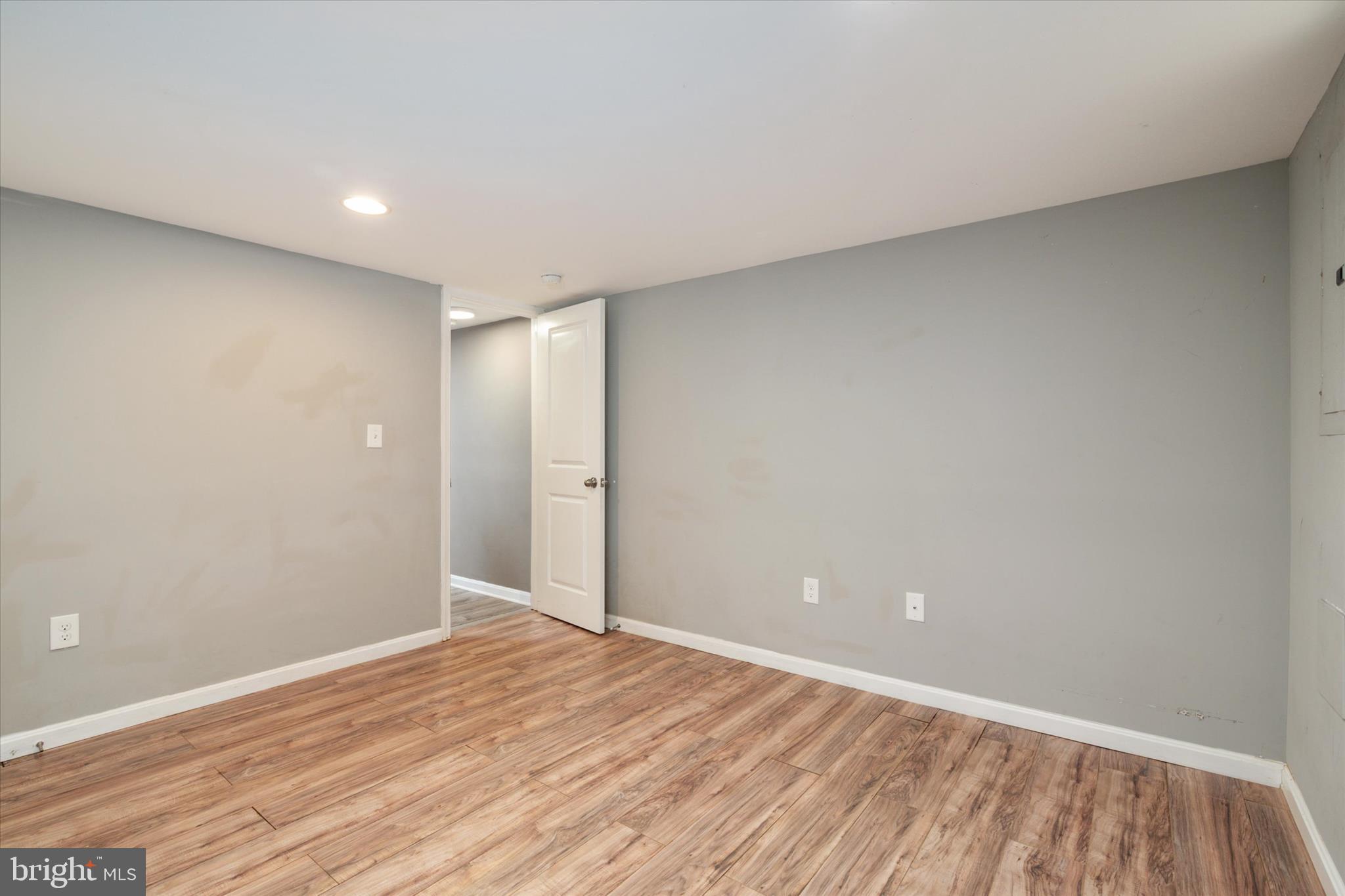 5719 Redmond Street Baltimore, MD 21225 - Photo 23 of 26