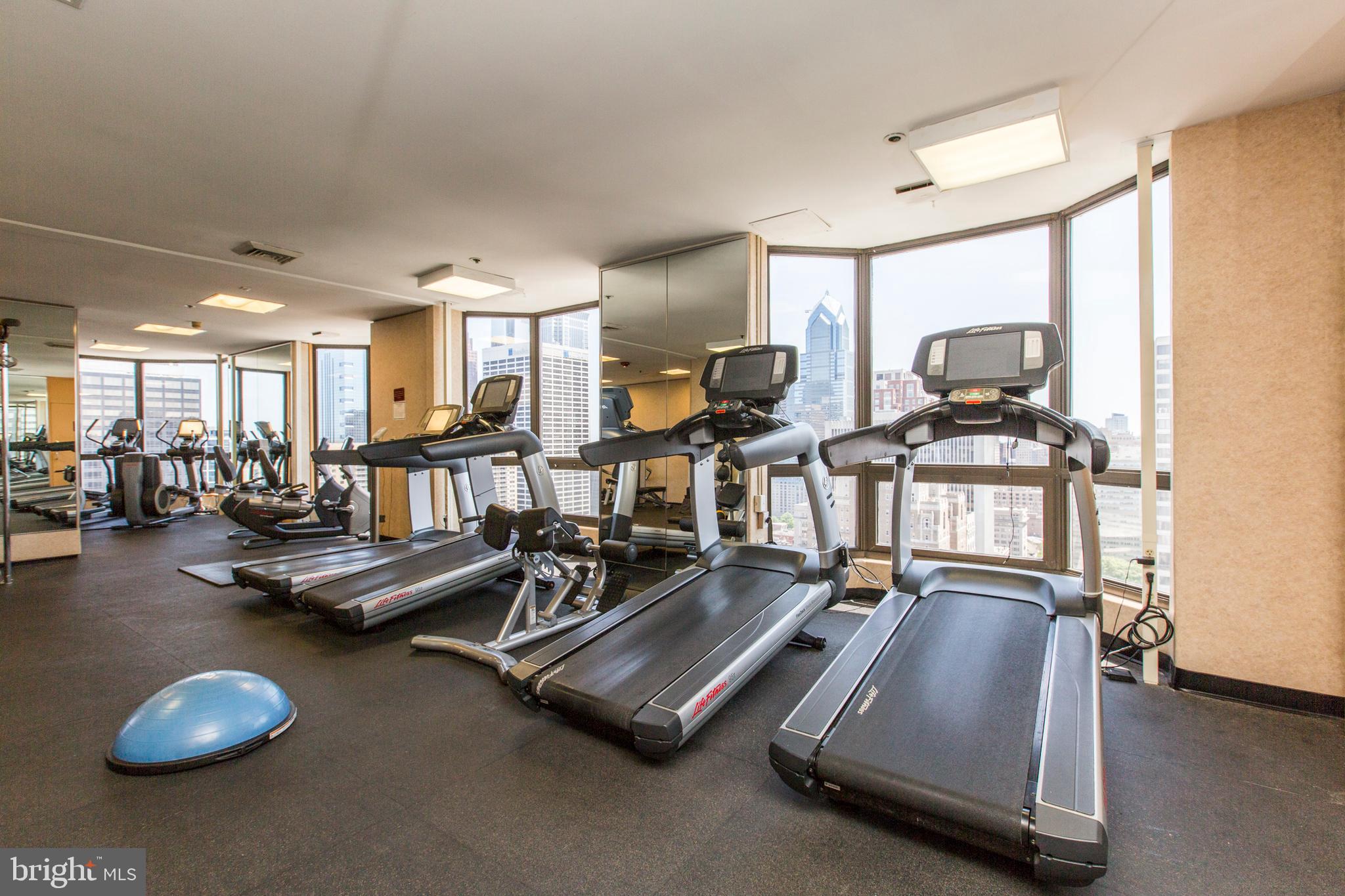 2018-32 Walnut Street, Unit 11K Philadelphia, PA 19103 - Photo 26 of 36 Fitness Center
