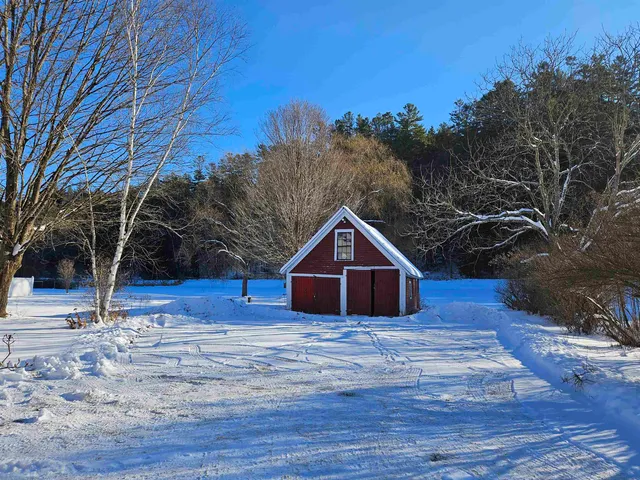 $599,000 | 318 Lisbon Road, Bath, NH 03740