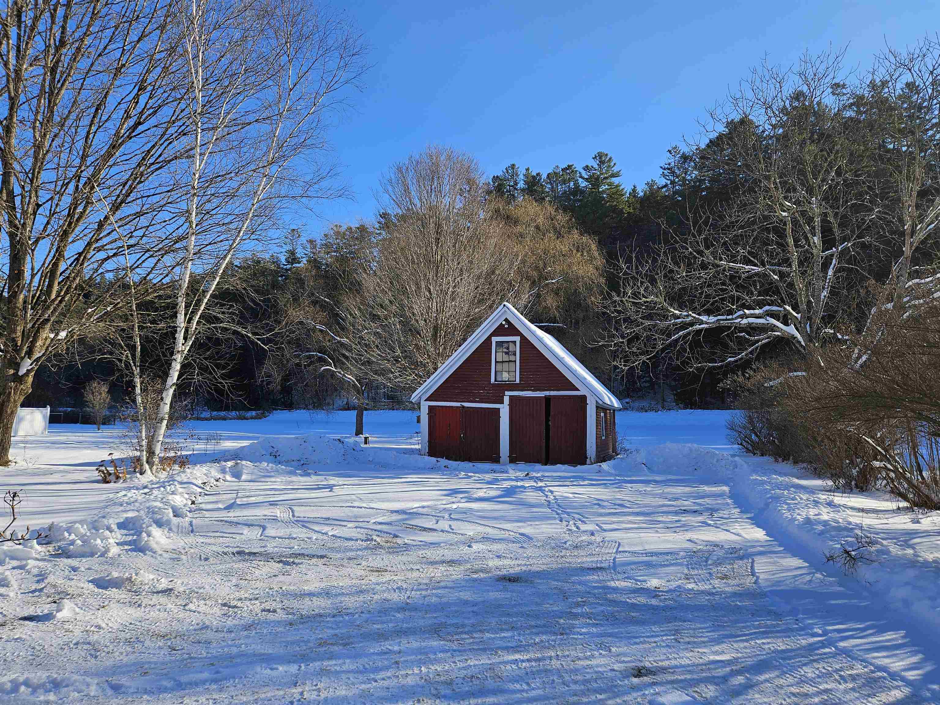 318 Lisbon Road Bath, NH 03740 - Photo 4 of 60