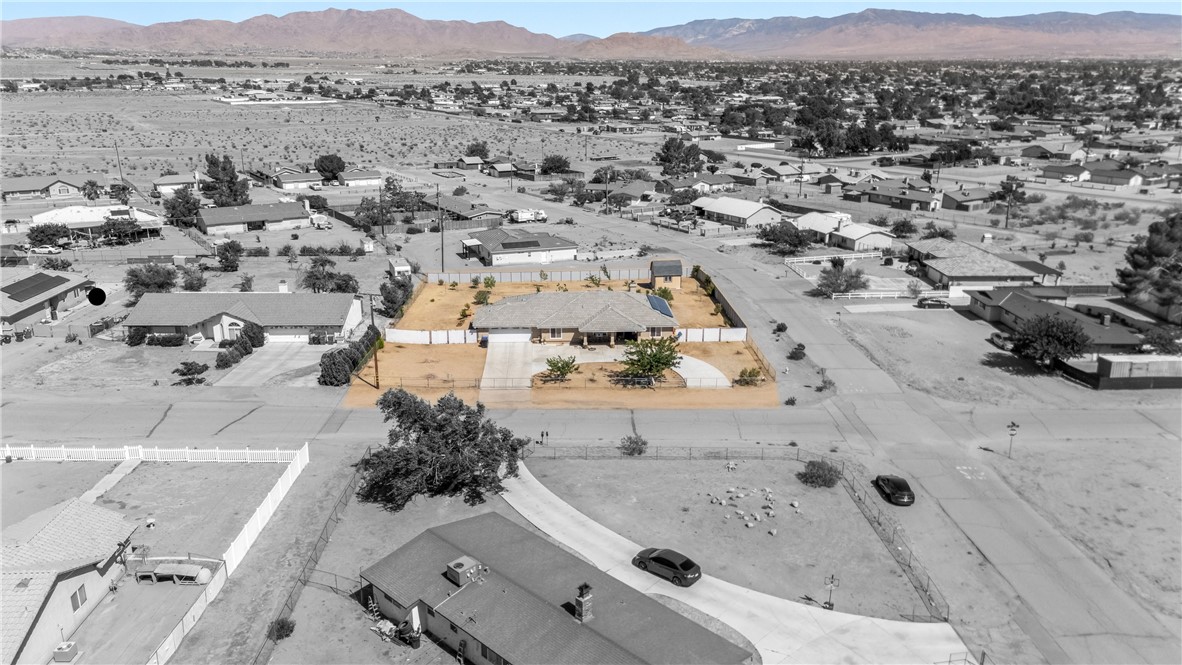 16209 Serrano Road Apple Valley, CA 92307 - Photo 2 of 36