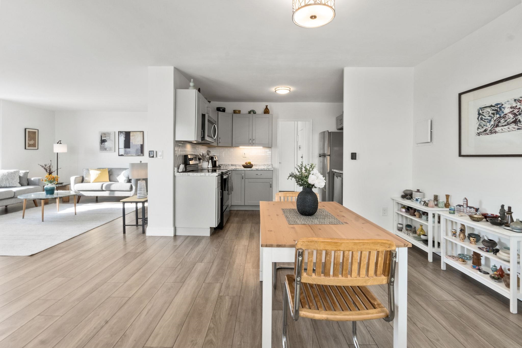 380 Mountain Road, Unit 813 Union City, NJ 07087 - Photo 13 of 40