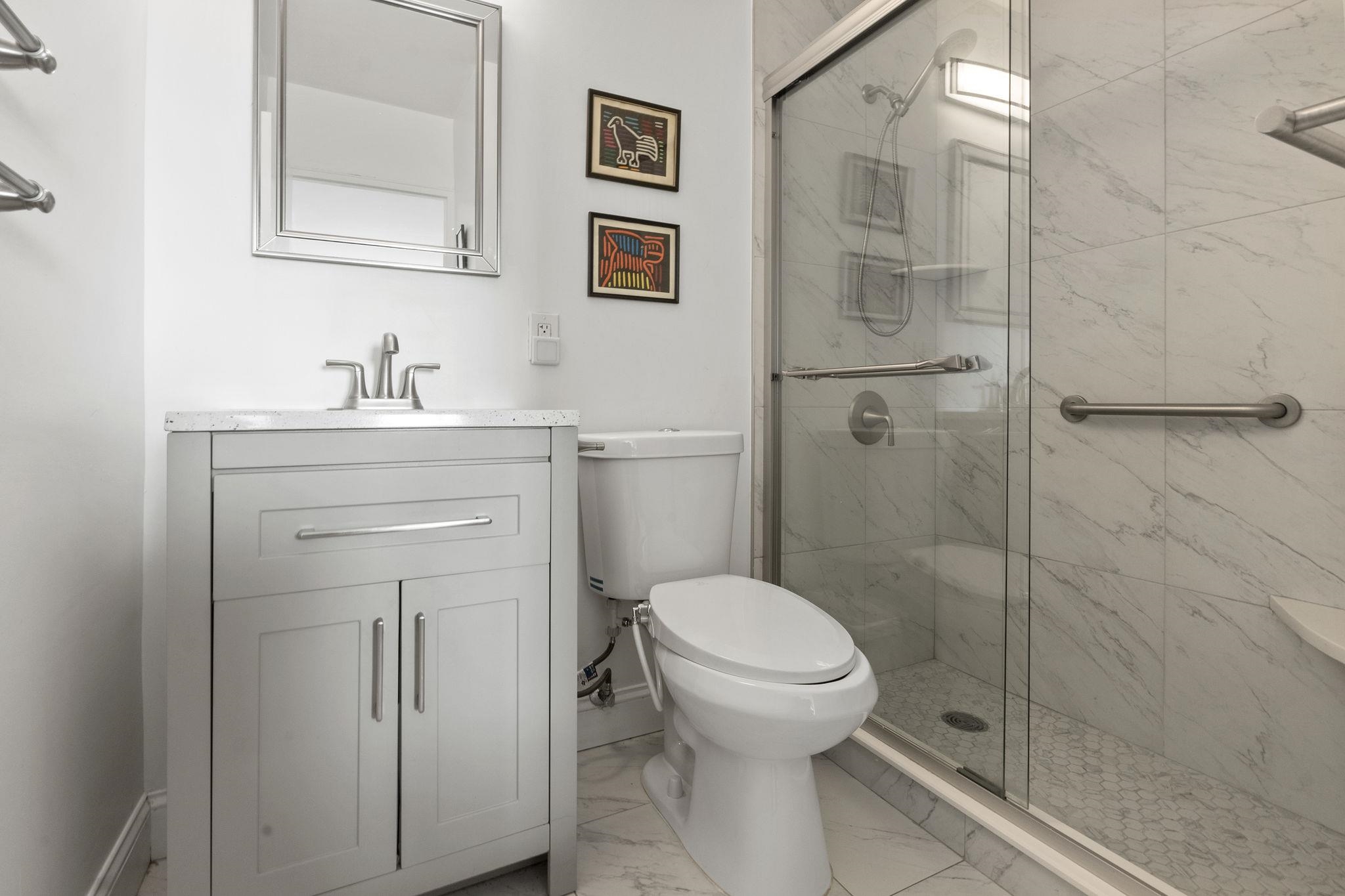 380 Mountain Road, Unit 813 Union City, NJ 07087 - Photo 20 of 40