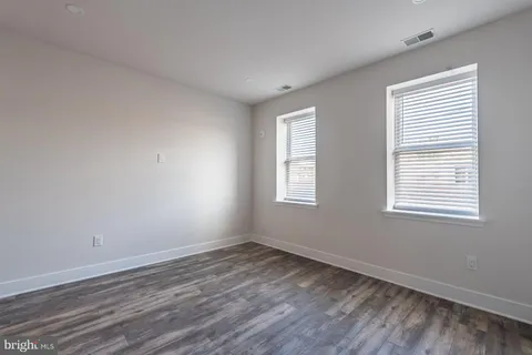 $579,999 | 947 South 9th Street, Philadelphia, PA 19147