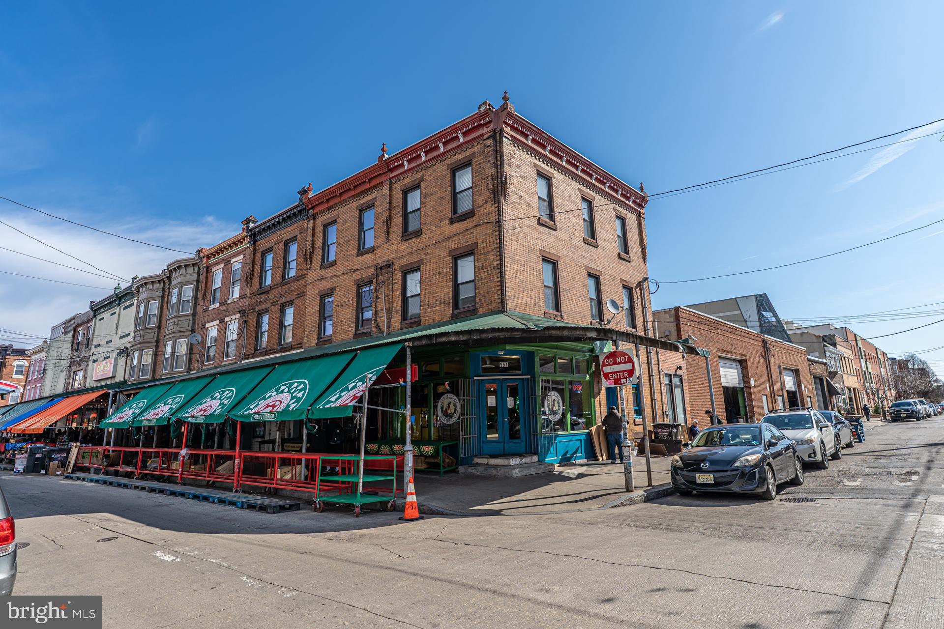947 South 9th Street Philadelphia, PA 19147 - Photo 6 of 44