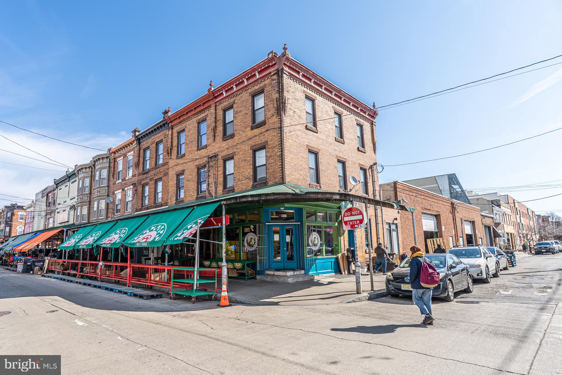 947 South 9th Street Philadelphia, PA 19147 - Photo 7 of 44
