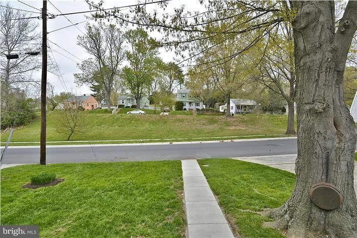 4502 Mahan Road Silver Spring, MD 20906 - Photo 7 of 30 a view of a yard with an trees